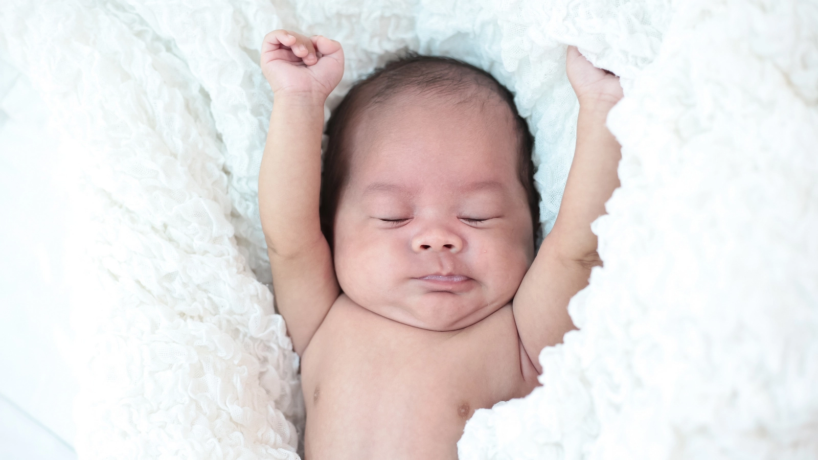 125+ Ide Nama Bayi Laki-Laki Berawalan E & Artinya