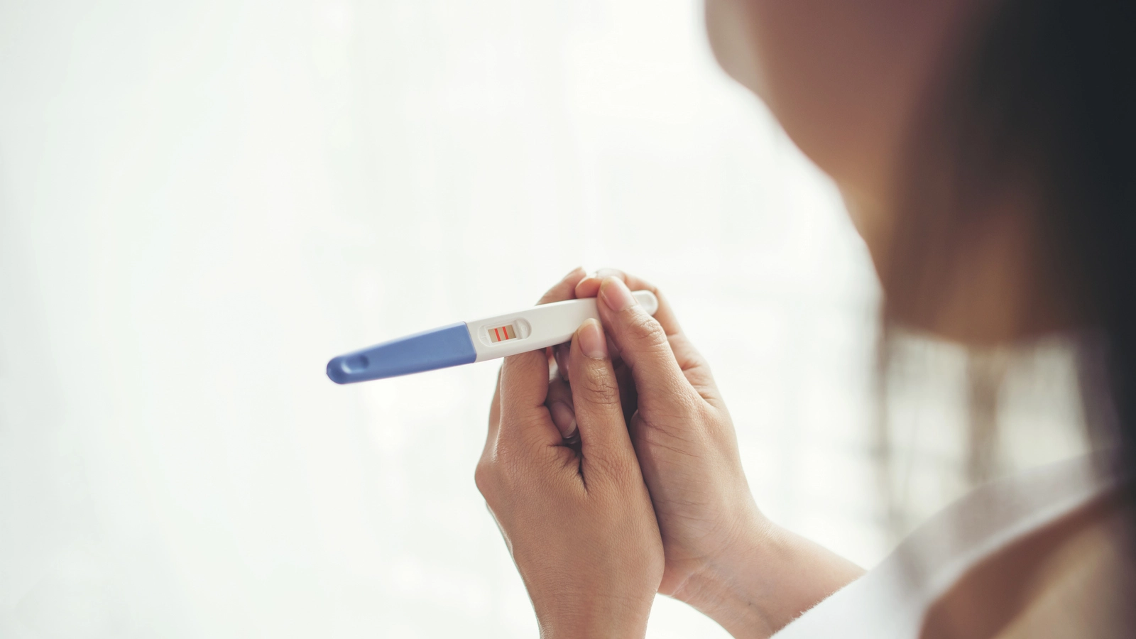 7 Ciri-Ciri Perut Hamil Muda yang Moms Perlu Ketahui