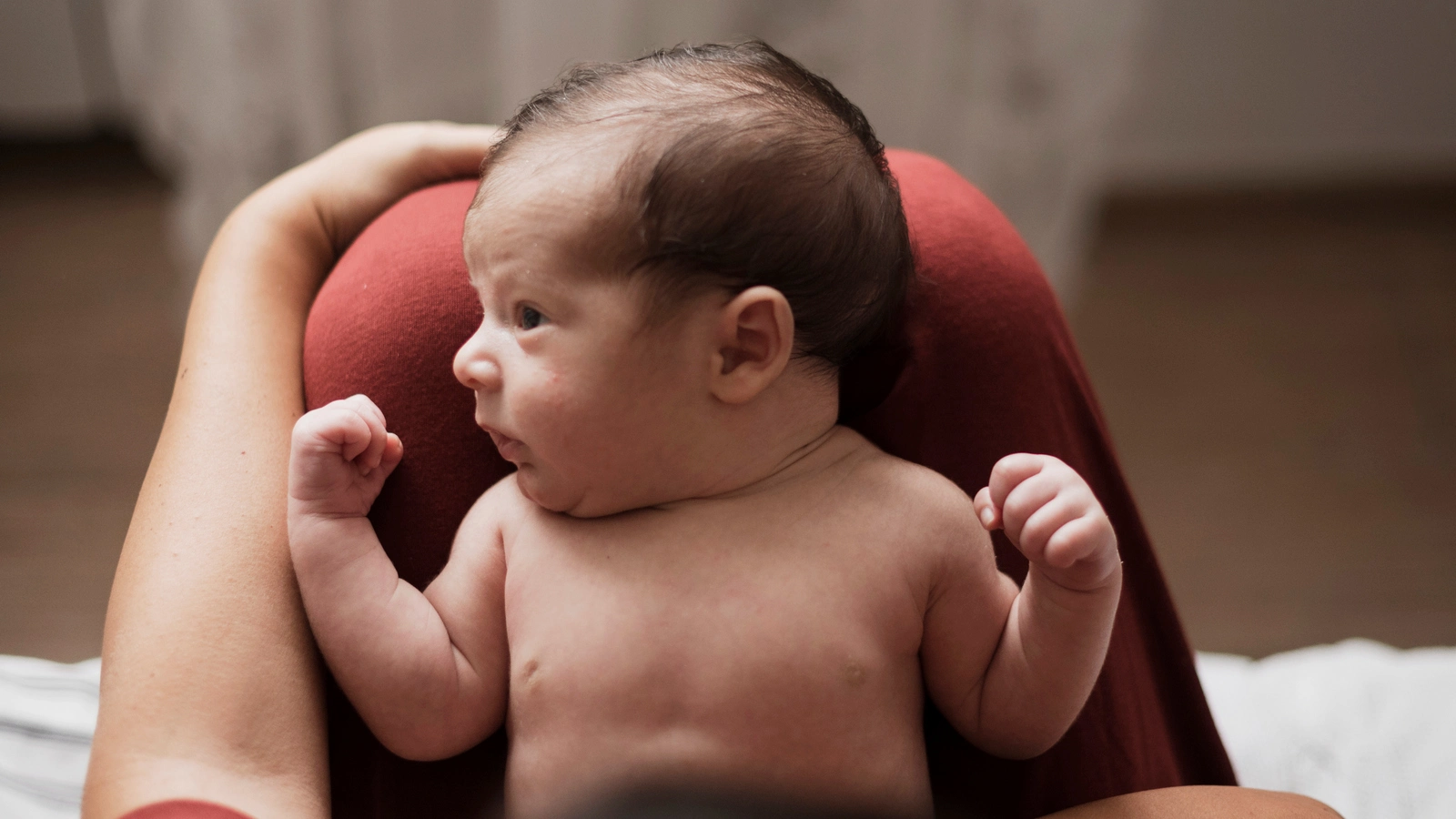 Moms, Here Are the Causes of Icteric Sclera in Babies & How to Treat It