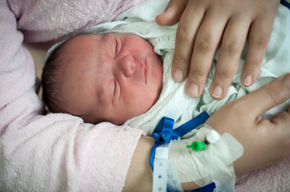 7 Tanda Bayi Kuning Berbahaya yang Harus Diwaspadai